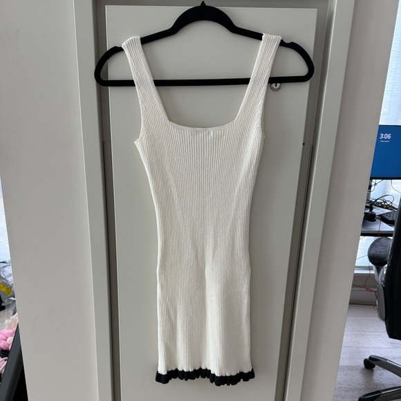 Zara Ruffle Knit Dress S - Picture 2 of 4